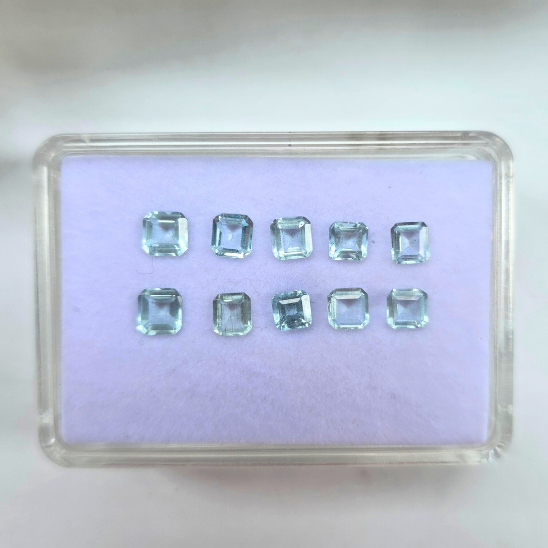 4.69 Ct Natural Aquamarine Parcel, 10 Pieces, Square/rectangular step cut, Sri Lanka