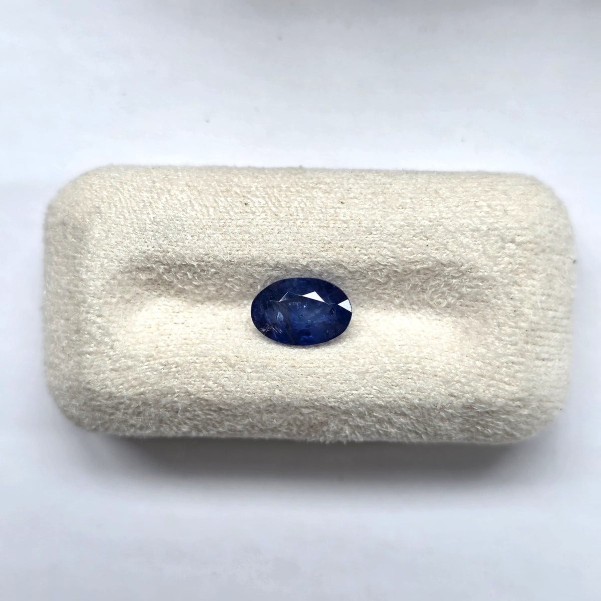 BS2602 1.22 Ct Natural Blue Sapphire, Oval, Sri Lanka