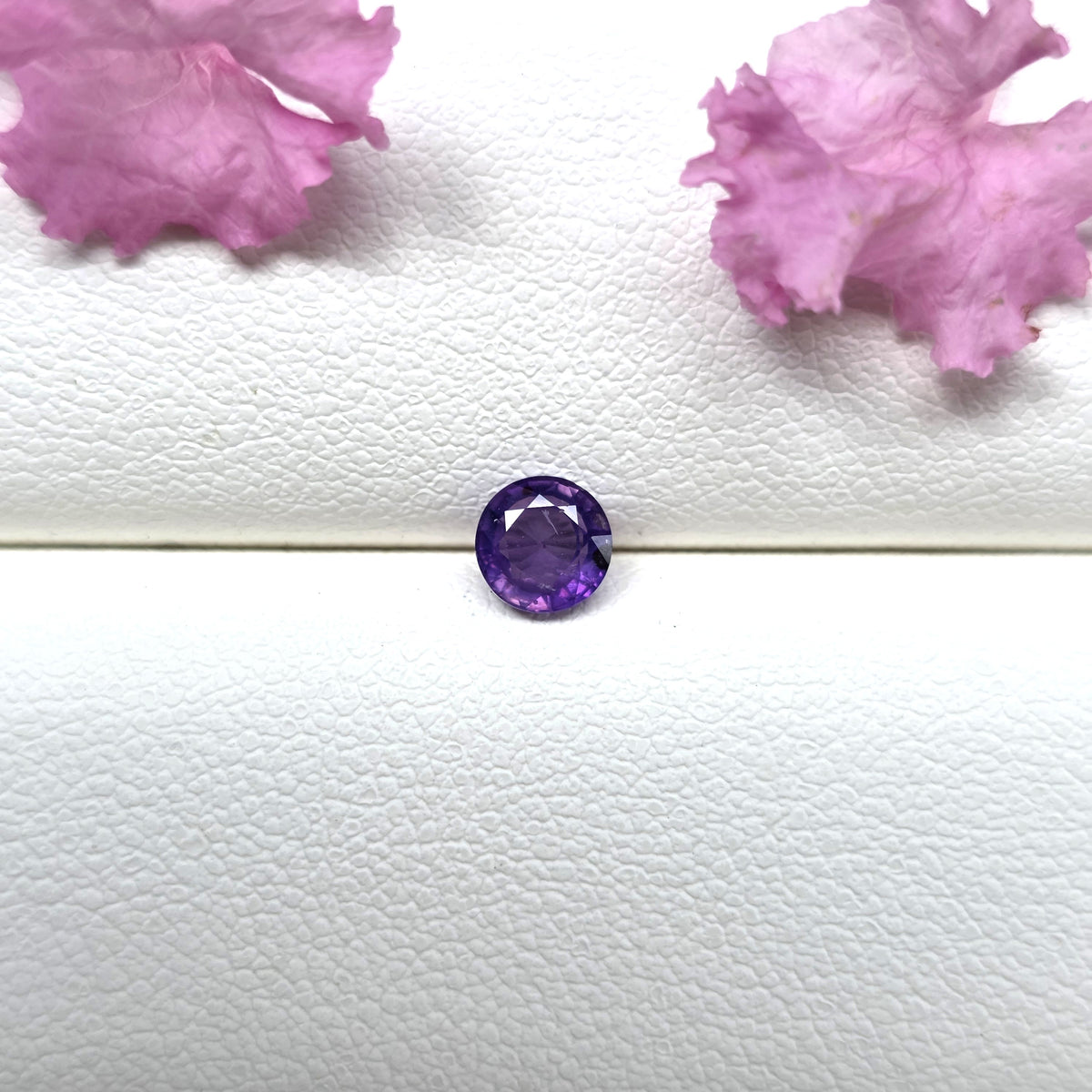 FS2616 0.75 Ct Natural Purple Sapphire, Round, Sri Lanka