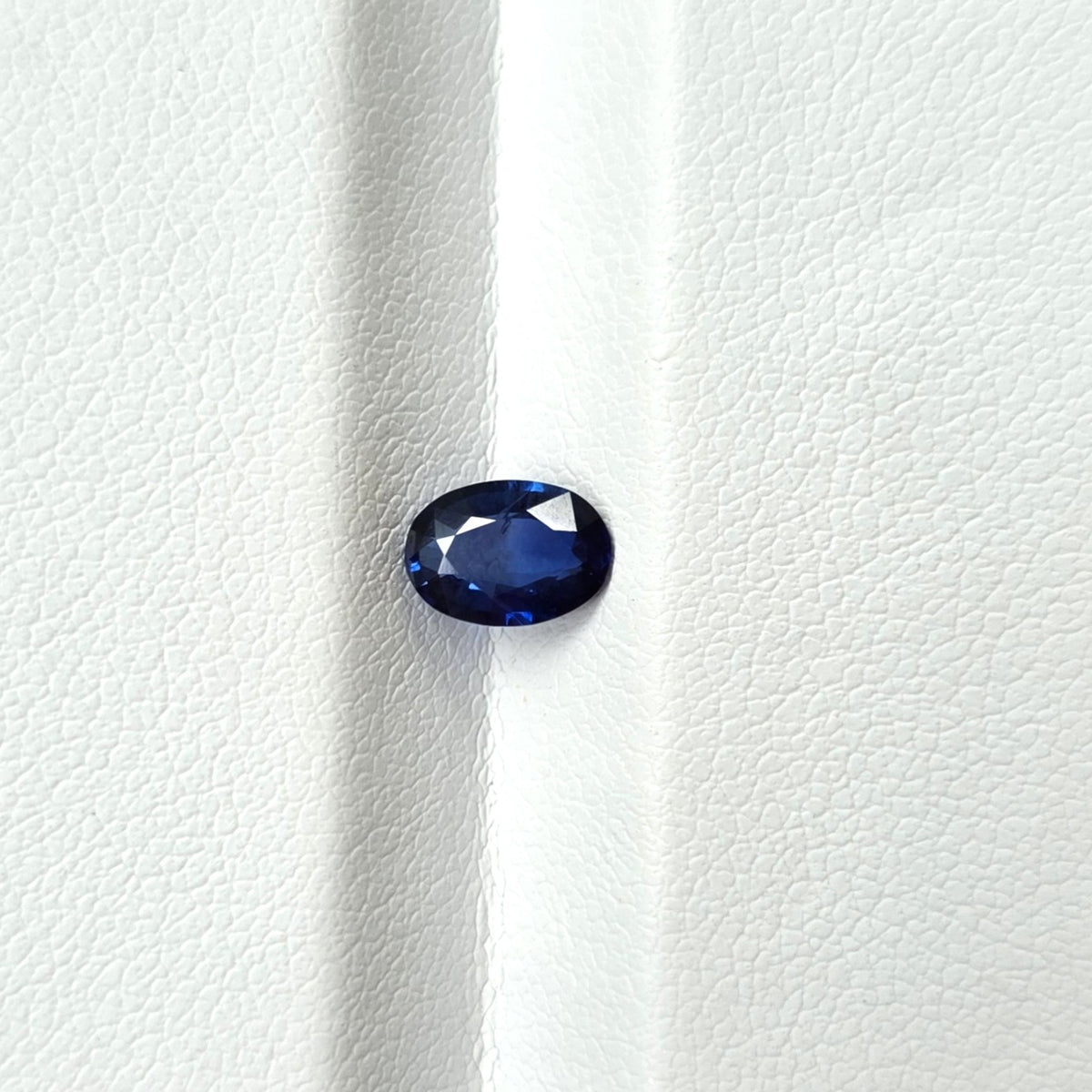 BS2608 0.79 Ct Natural Blue Sapphire, Oval, Sri Lanka