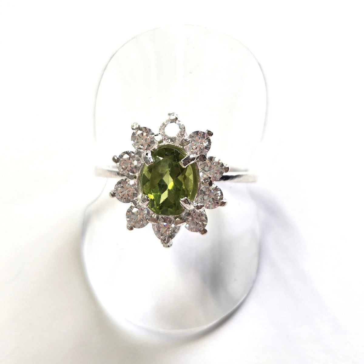 HR0002 Green Peridot Floral Ring 925 Silver Sri Lanka Gem
