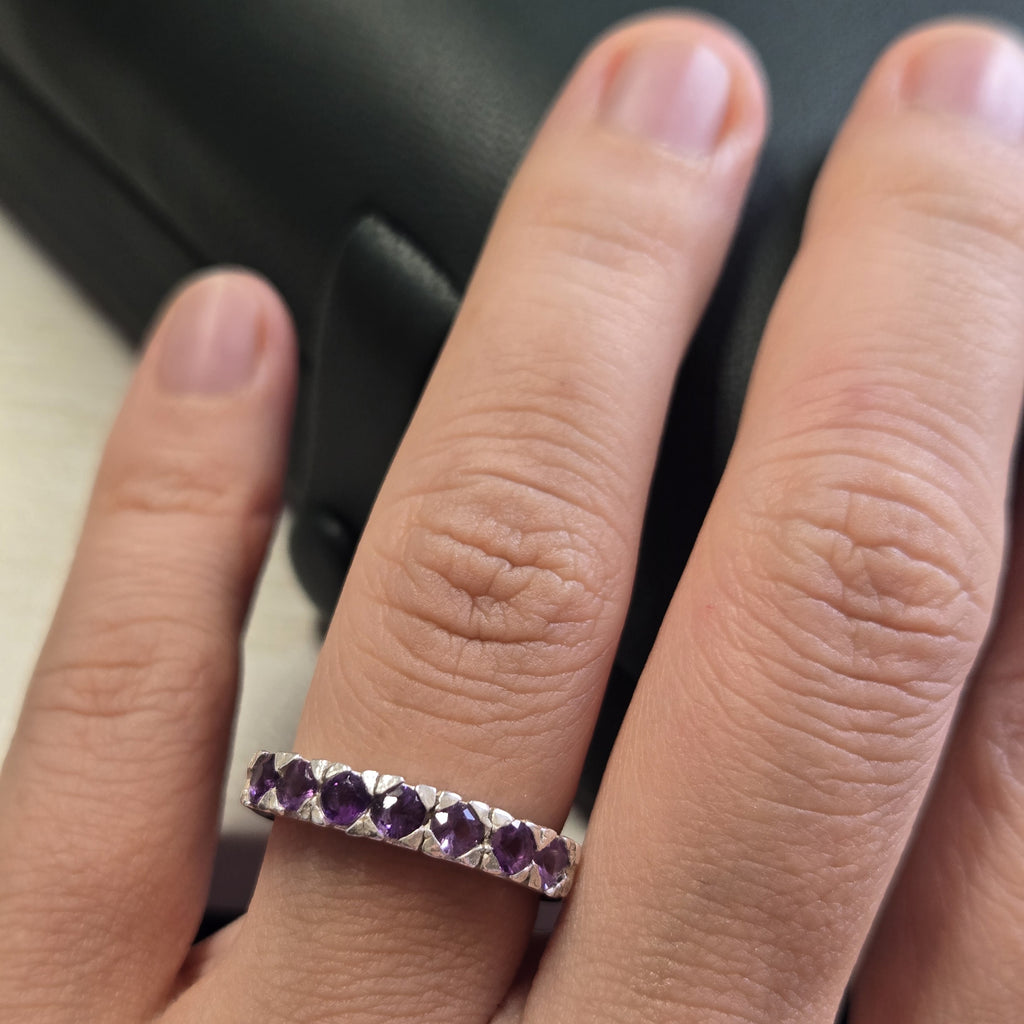 HR0009 7-Piece Amethyst Eternity Ring 925 Silver Sri Lanka Gemstone