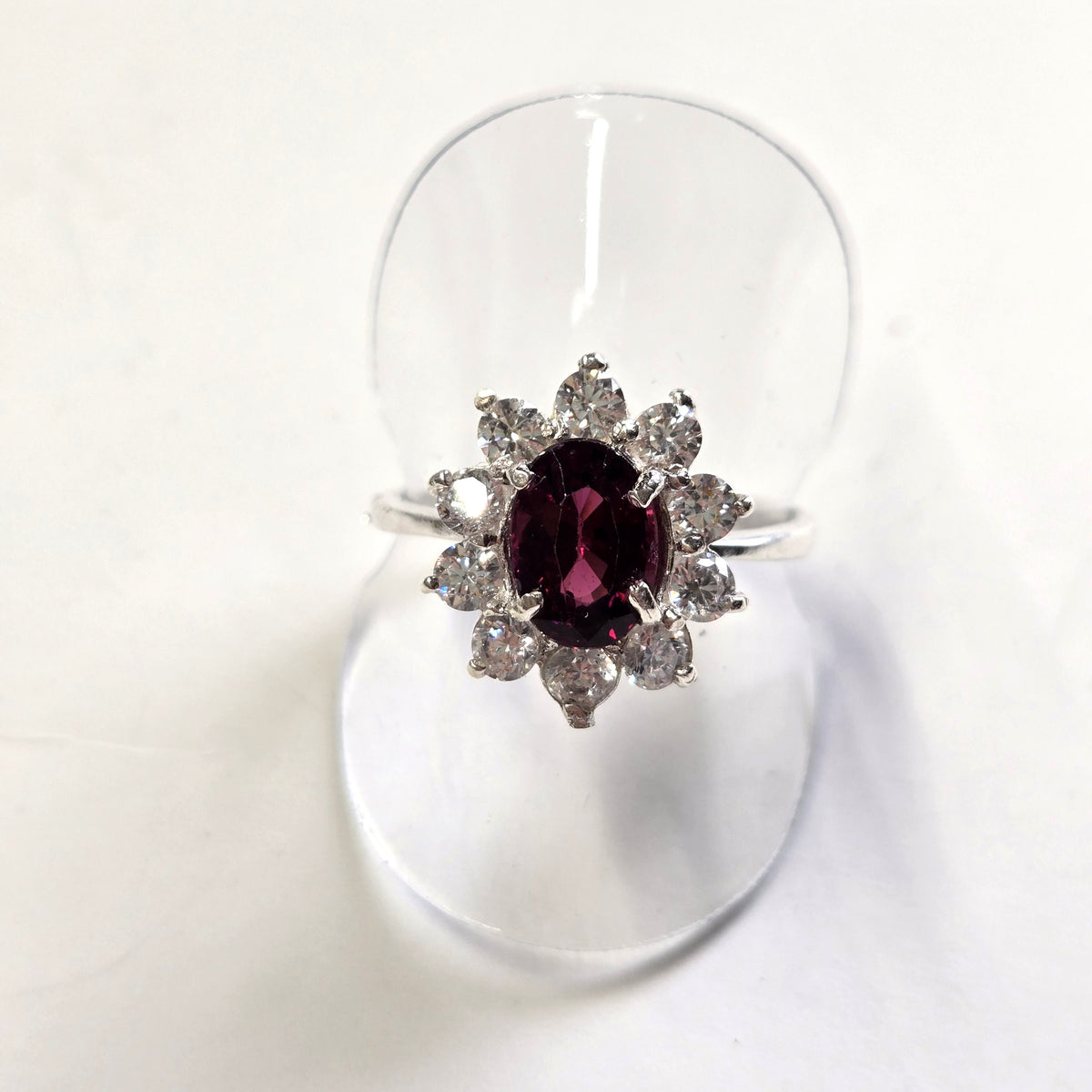HR0004 Oval Red Garnet Ring Sterling Silver Sri Lanka Gem