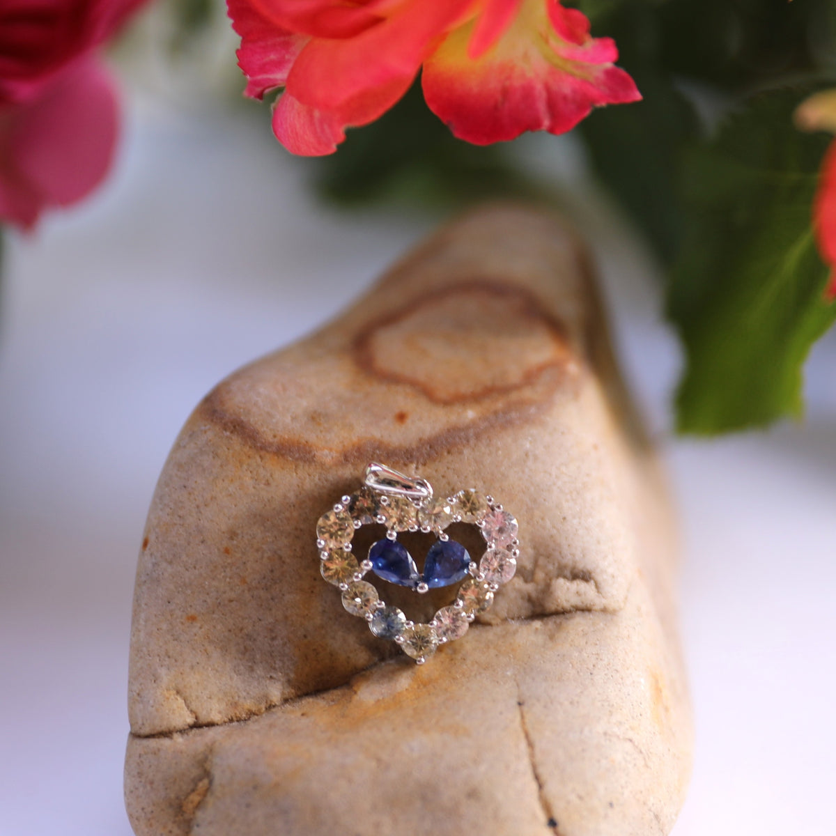 PES006~09 Sapphire Heart Shape Artisan Silver Pendant