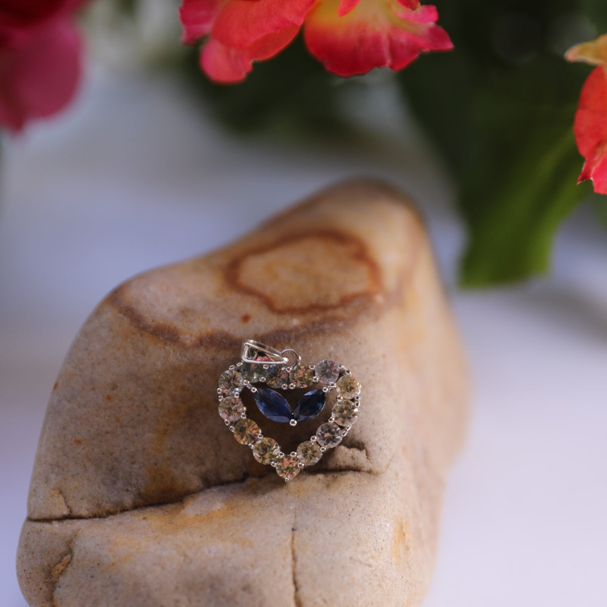 PES006~09 Sapphire Heart Shape Artisan Silver Pendant