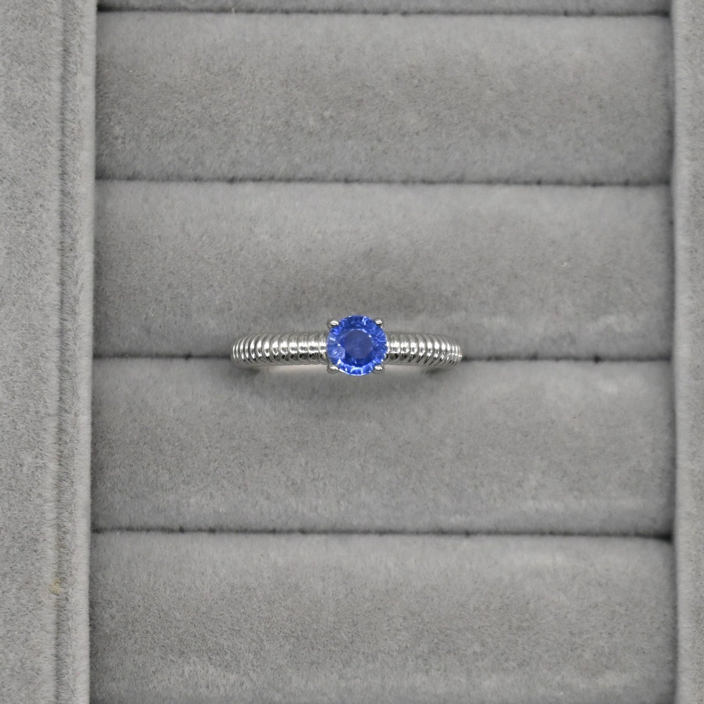 RIS008-14 Solitaire Sapphire 11# Adjustable Sterling Silver Ring