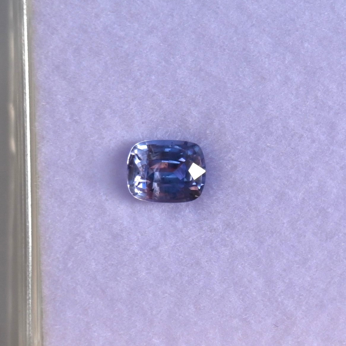 SAP001 1.39ct Unheated Purple Sapphire - Rare Violet Oval