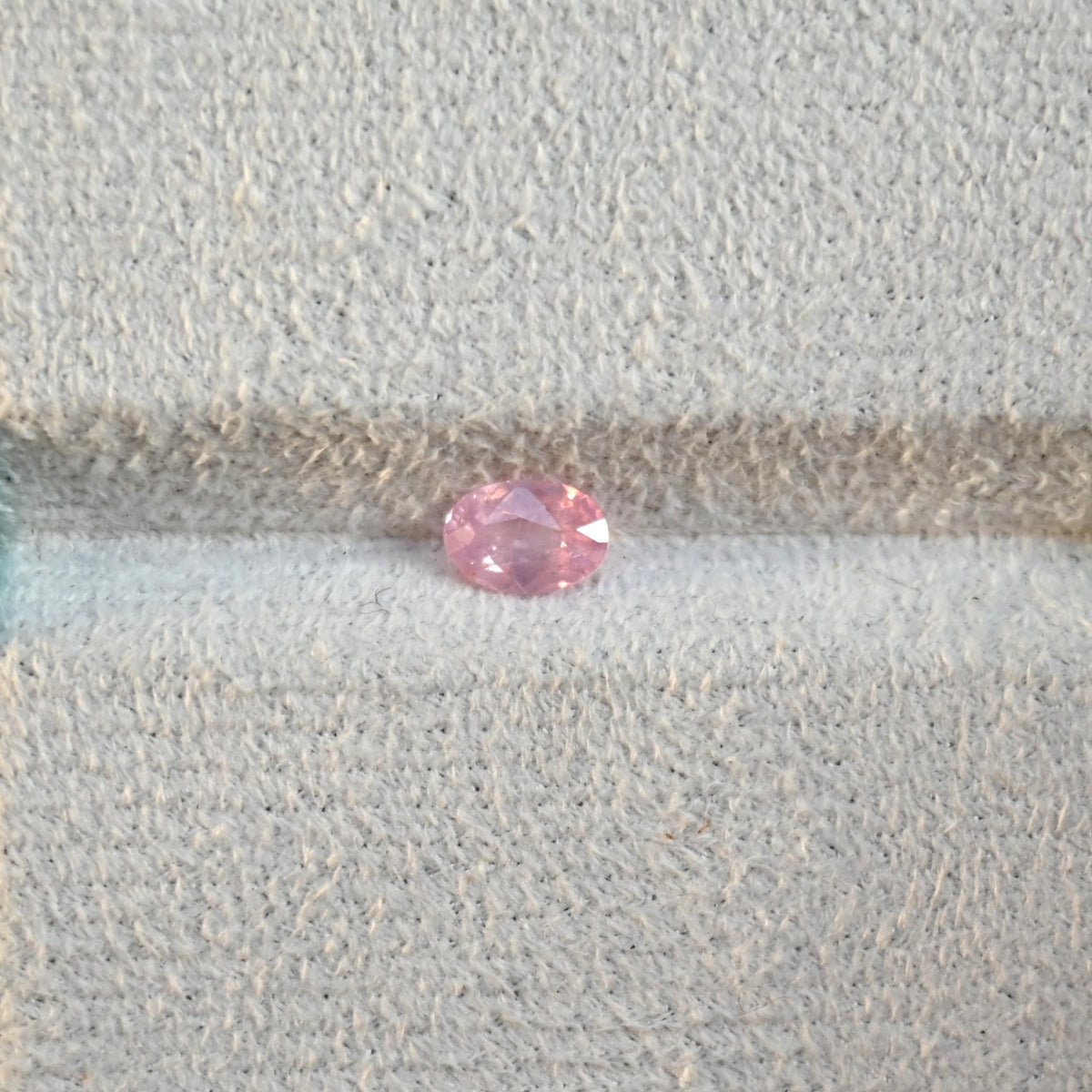 SAP003 0.93ct Natural Pink Sapphire - Delicate Rose Oval