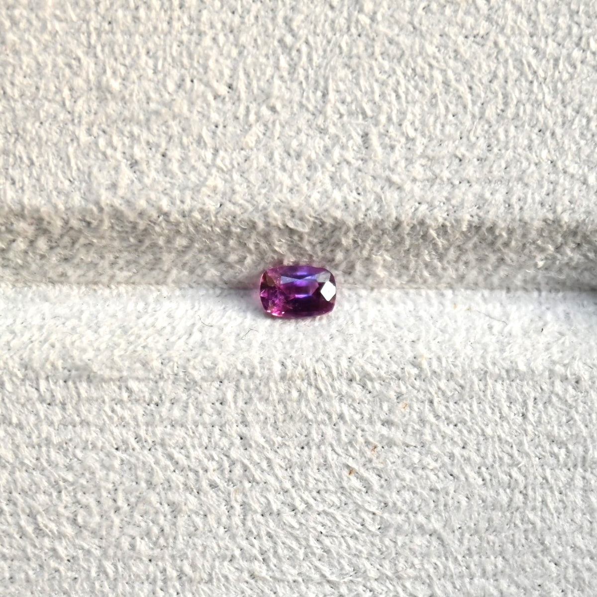 SAP005 0.59ct Hot Pink Sapphire Cushion - Vibrant Ceylon Gem