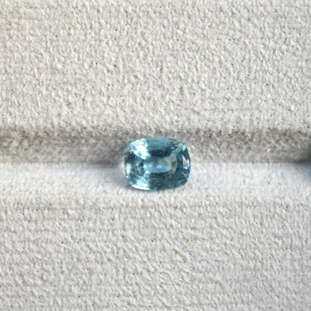 AQ0001 2.56ct Ocean Blue Aquamarine - Premium Cushion Cut