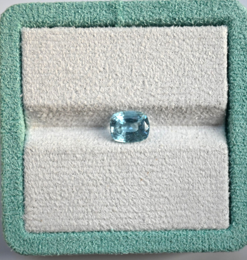 AQ0001 2.56ct Ocean Blue Aquamarine - Premium Cushion Cut