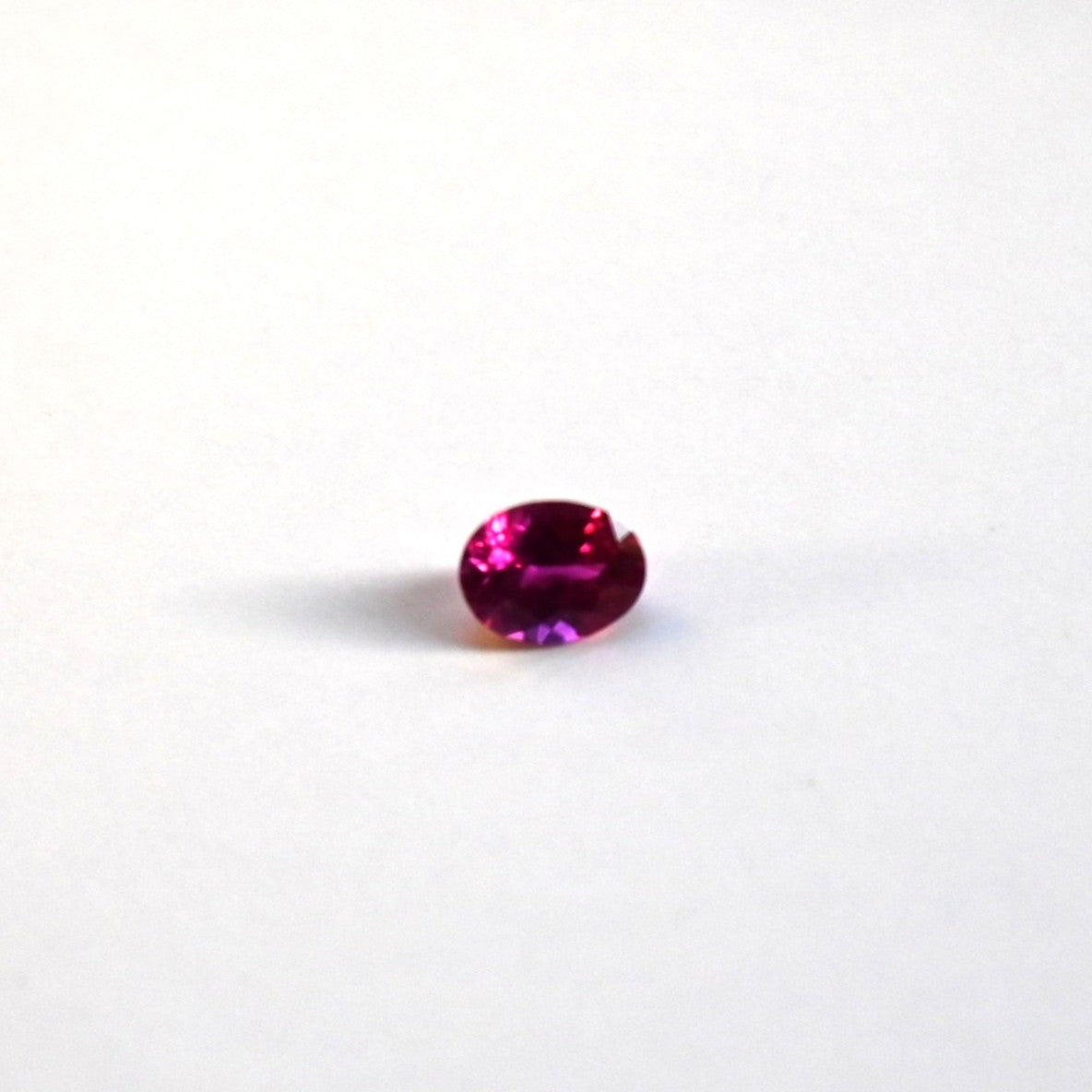 RU0002 0.42ct Vivid Red Ruby Oval - Precision Faceted
