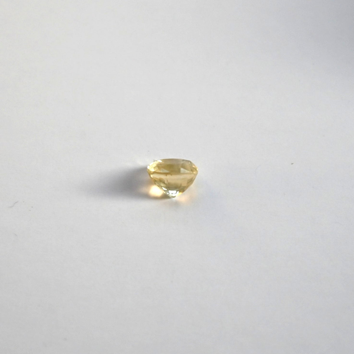 SAY005 1.15ct Sun-Kissed Yellow Sapphire Oval - Sri Lanka