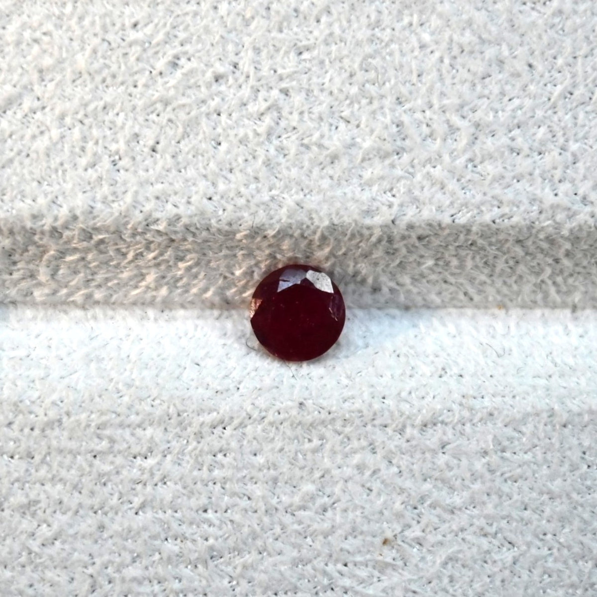 RU0003 0.77ct Burmese Ruby - Rare Round Brilliant Cut
