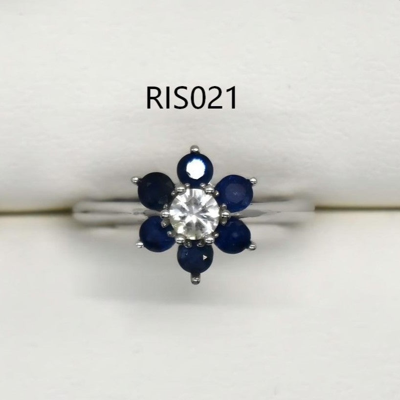 RIS015-21 7-Piece Sapphire Flower Shape 11# Adjustable Silver Ring