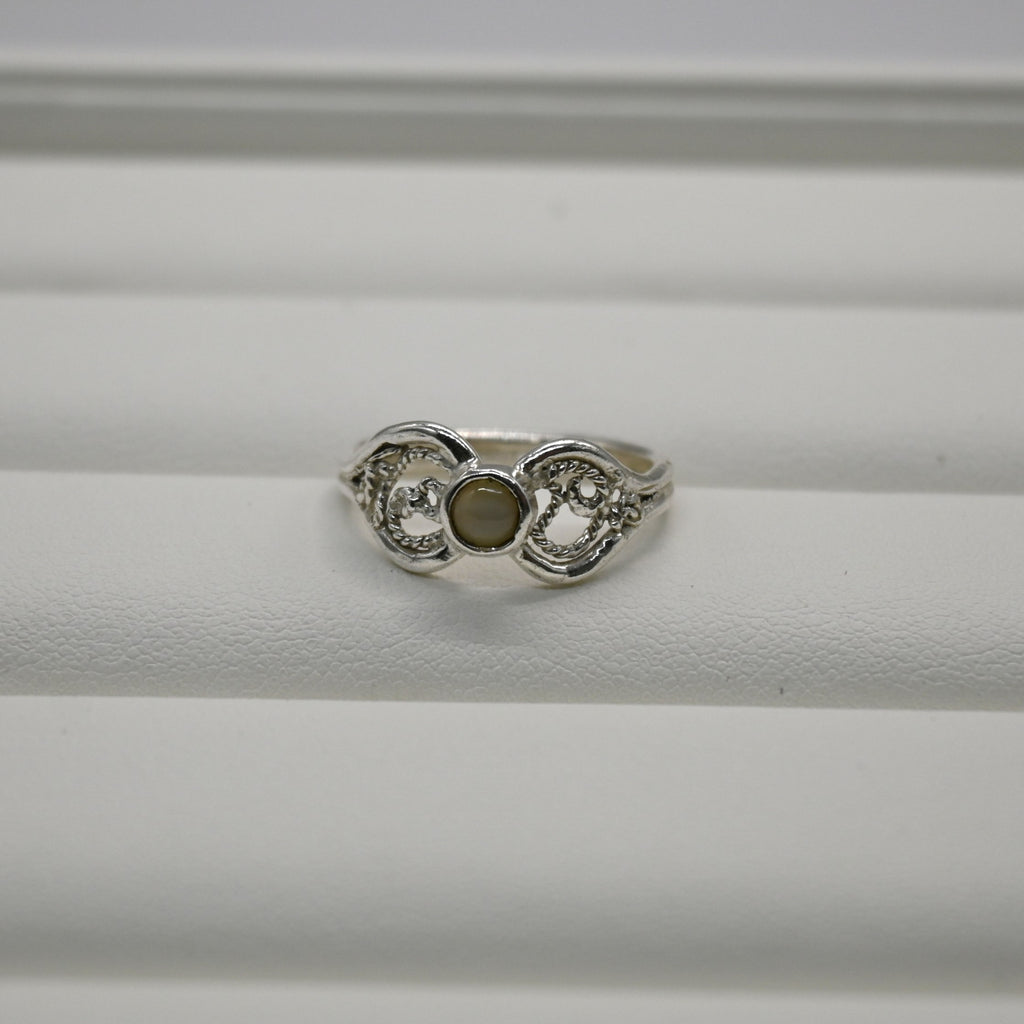 HR0014 Cat’s Eye Sapphire Ring Rare Sri Lanka Gem Silver