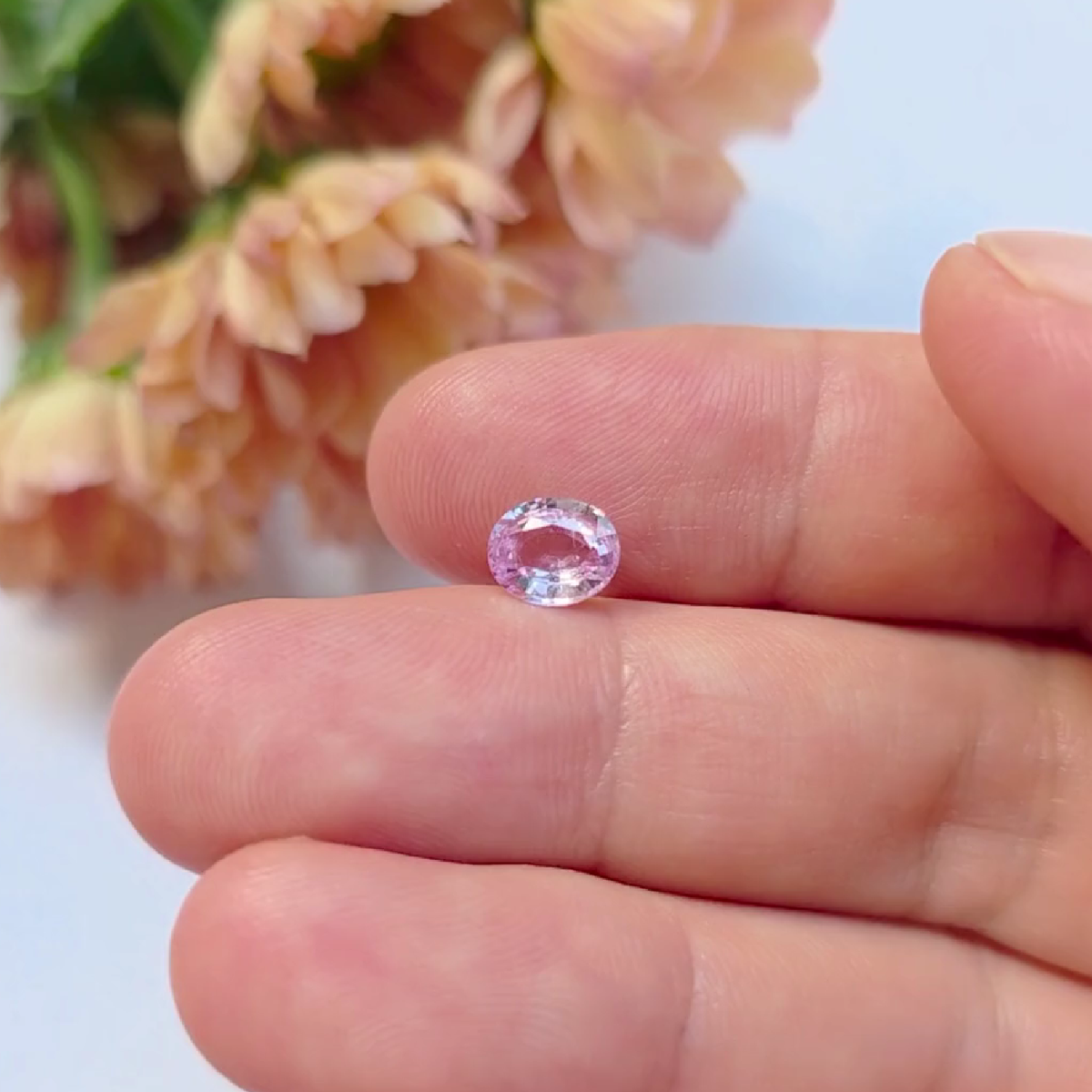 FS2610 1.06 Ct Natural Light Pink Sapphire, Oval, Sri Lanka