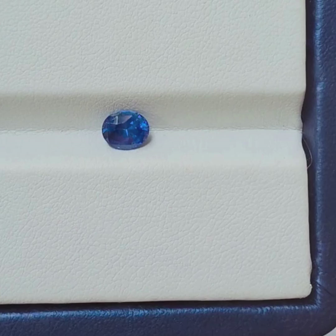 SA0002 1.25ct Oval Cut Natural Blue Sapphire from Sri Lanka