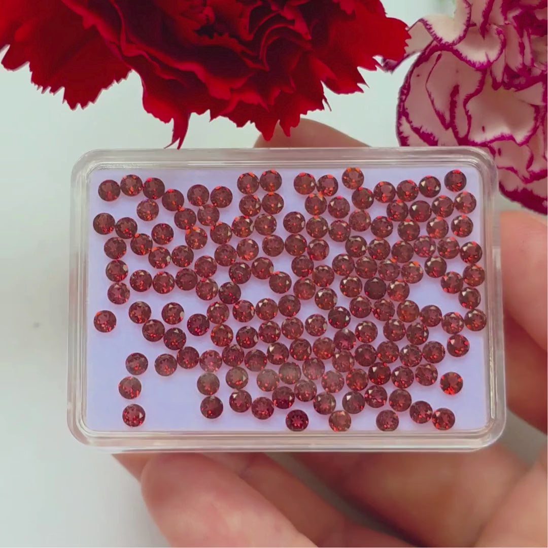 22.15 Ct Natural Garnet Round Lot, 3mm, 150 Pcs, Sri Lanka