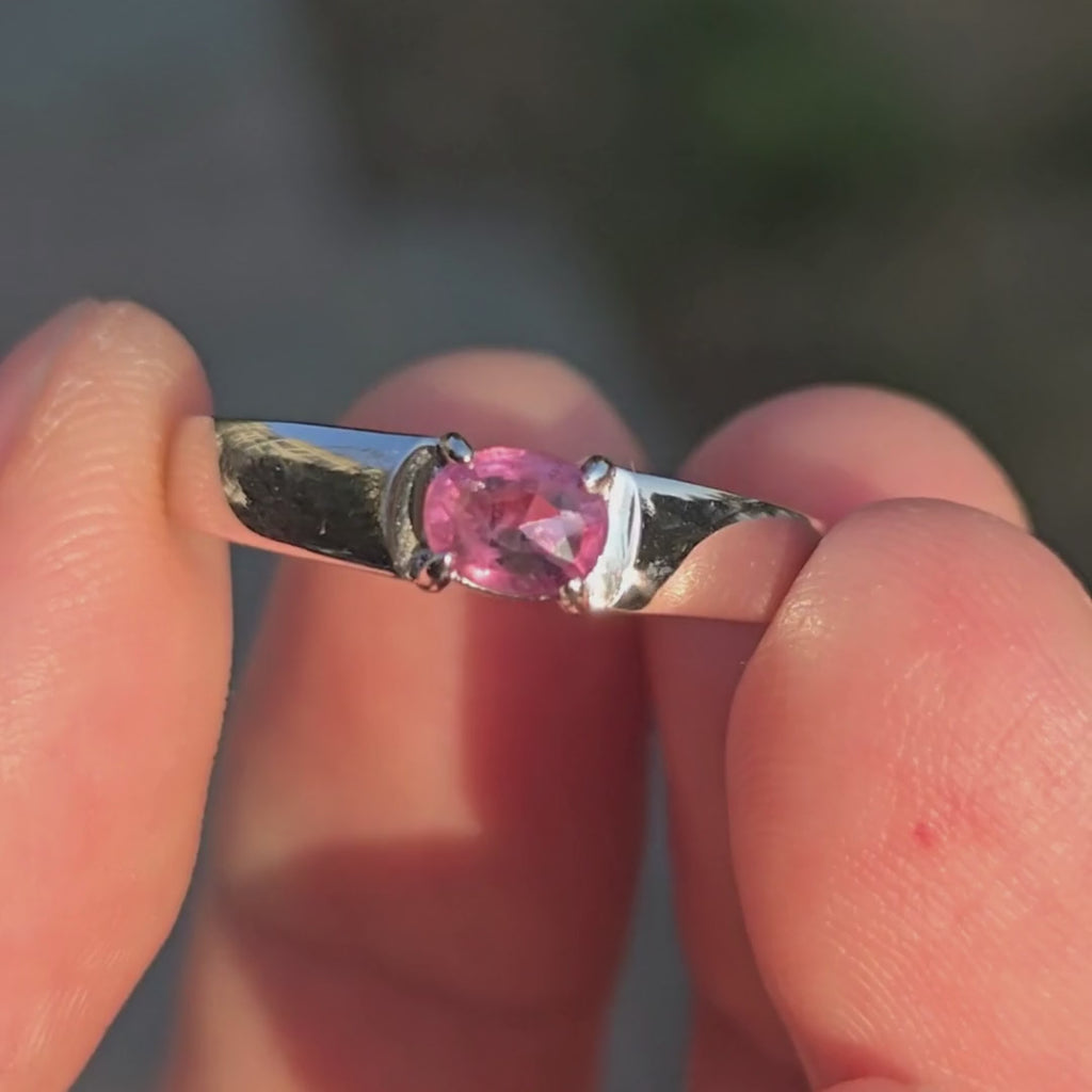RIP003 0.5ct Pink Sapphire Platinum Ring - Romantic Blush Size 14