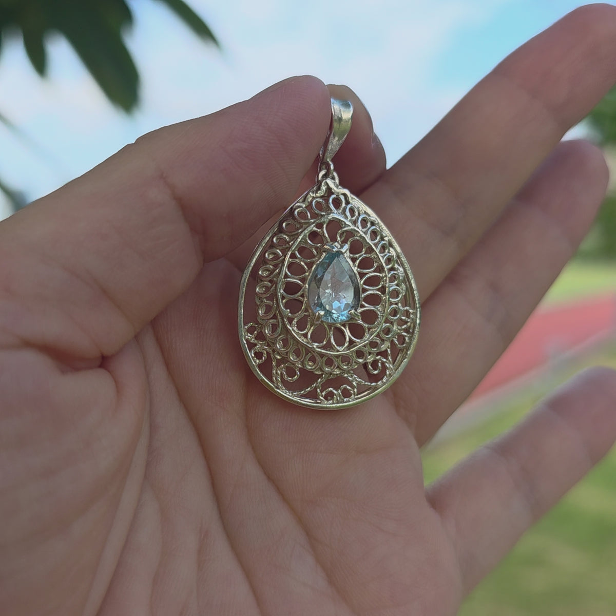 HP0002 Topaz Filigree Pendant 925 Silver Sri Lanka