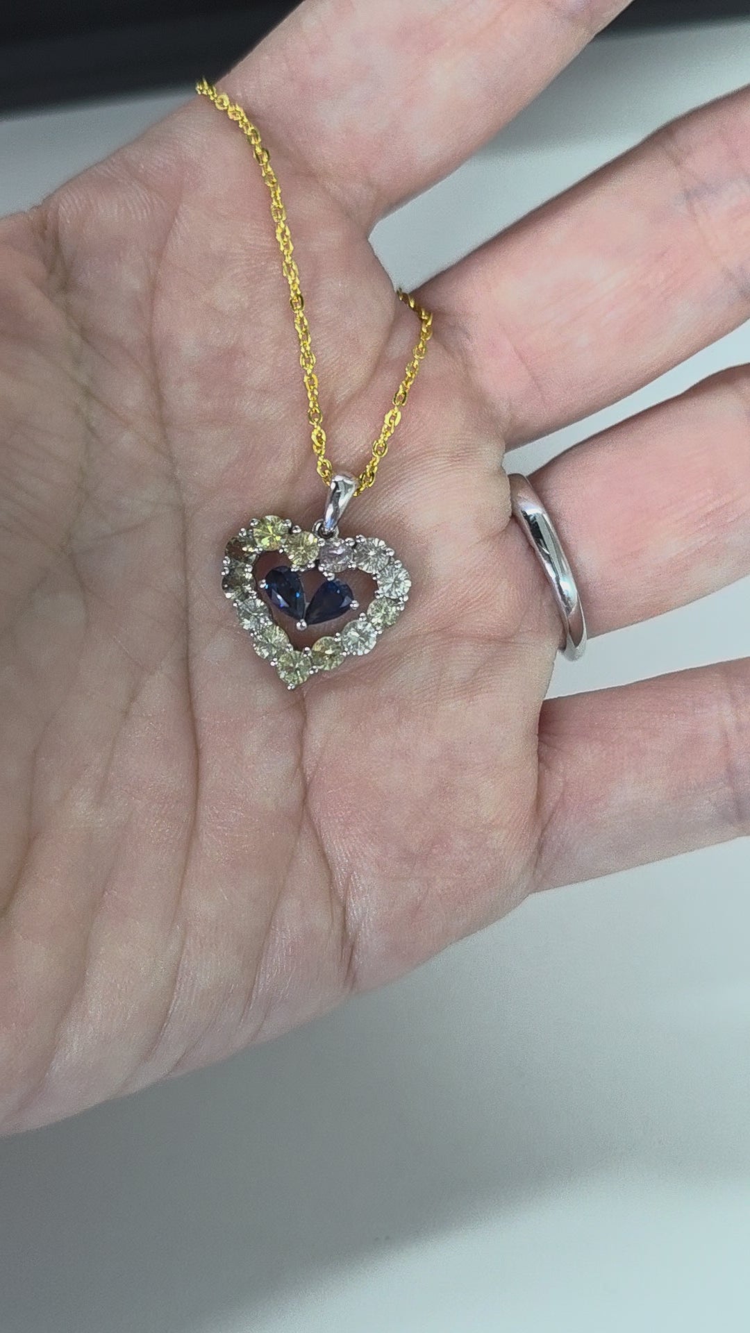 PES006~09 Sapphire Heart Shape Artisan Silver Pendant