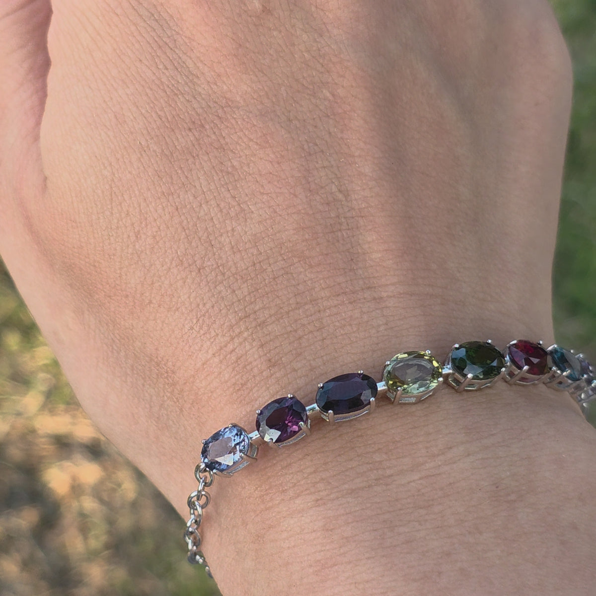 BRS012~16 Luxury 8-Gem Oval Multi-Gemstone Sterling Silver Bracelet