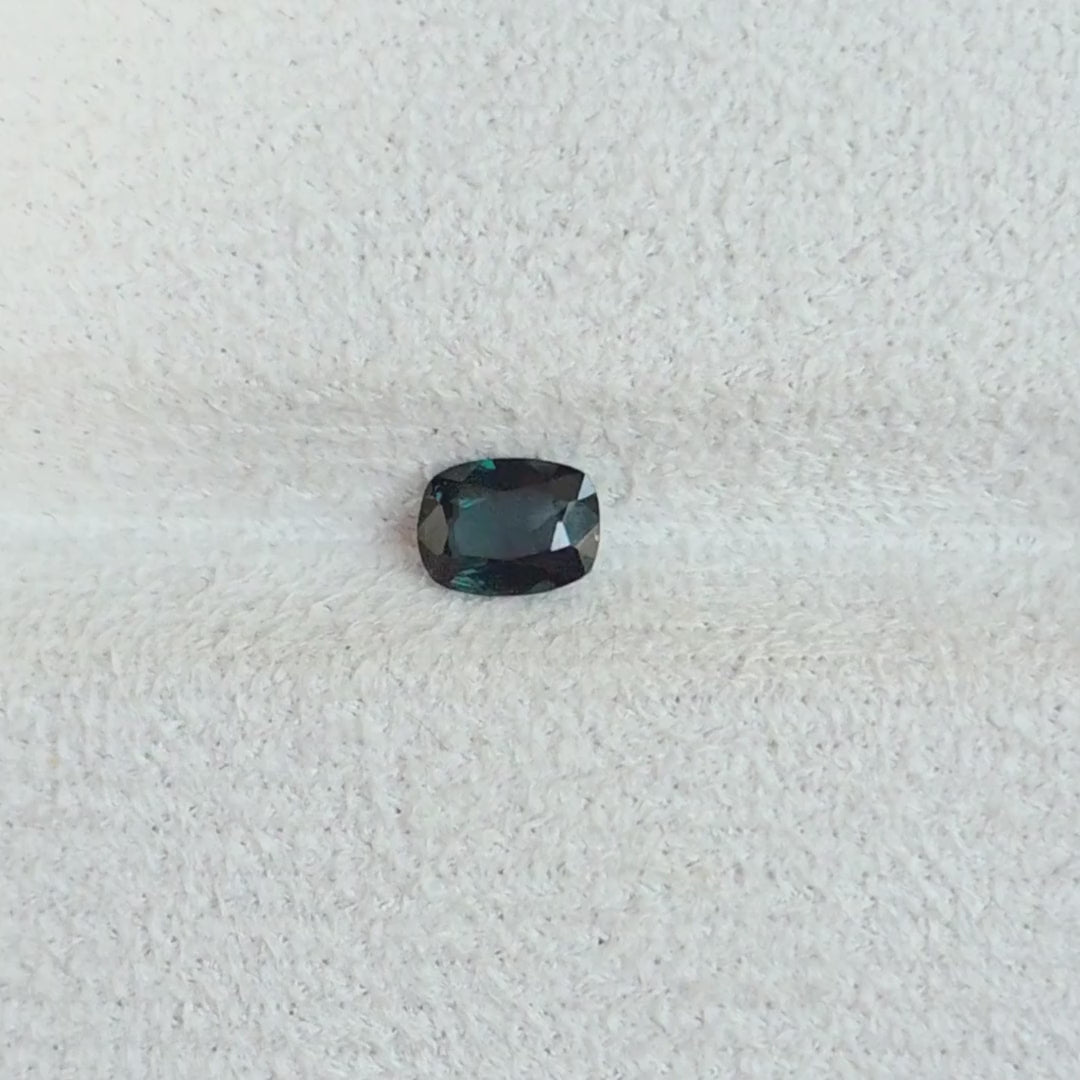 SP0006 Midnight Blue Spinel Cushion 1.09ct - 6.9x5.2x3.5mm