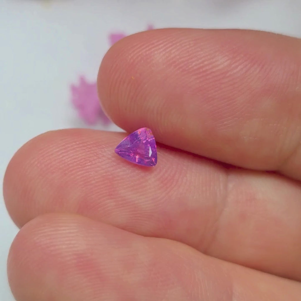 FS2620 0.47 Ct Natural Pink Sapphire, Sri Lanka