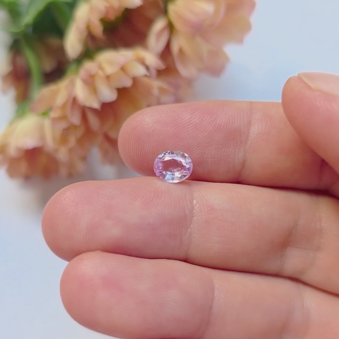 FS2610 1.06 Ct Natural Light Pink Sapphire, Oval, Sri Lanka