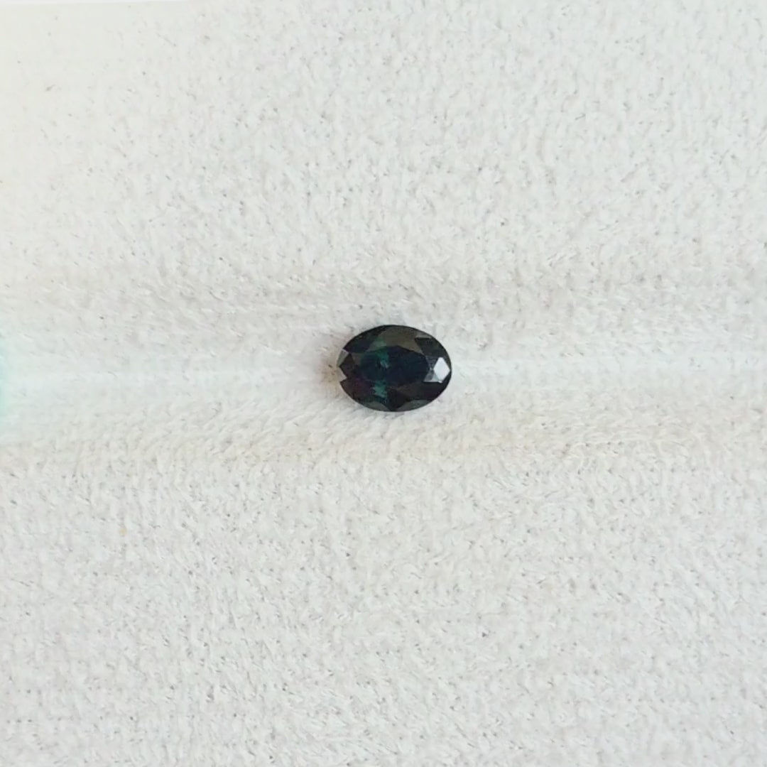 SP0005 Gray Blue Spinel Oval 1.05ct - 6.6x5x4mm