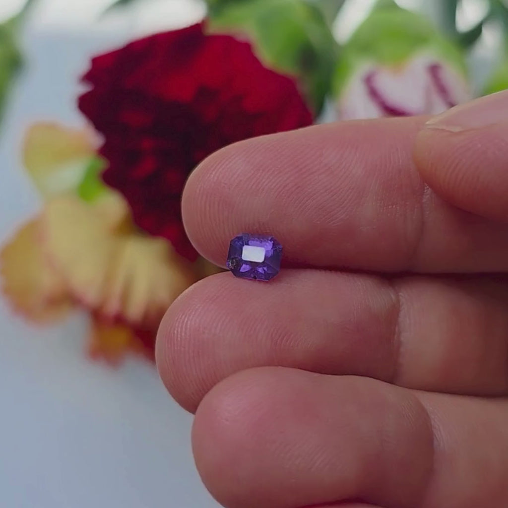 FS2615 0.80 Ct Natural Purple Sapphire, Octagon Cut, Sri Lanka
