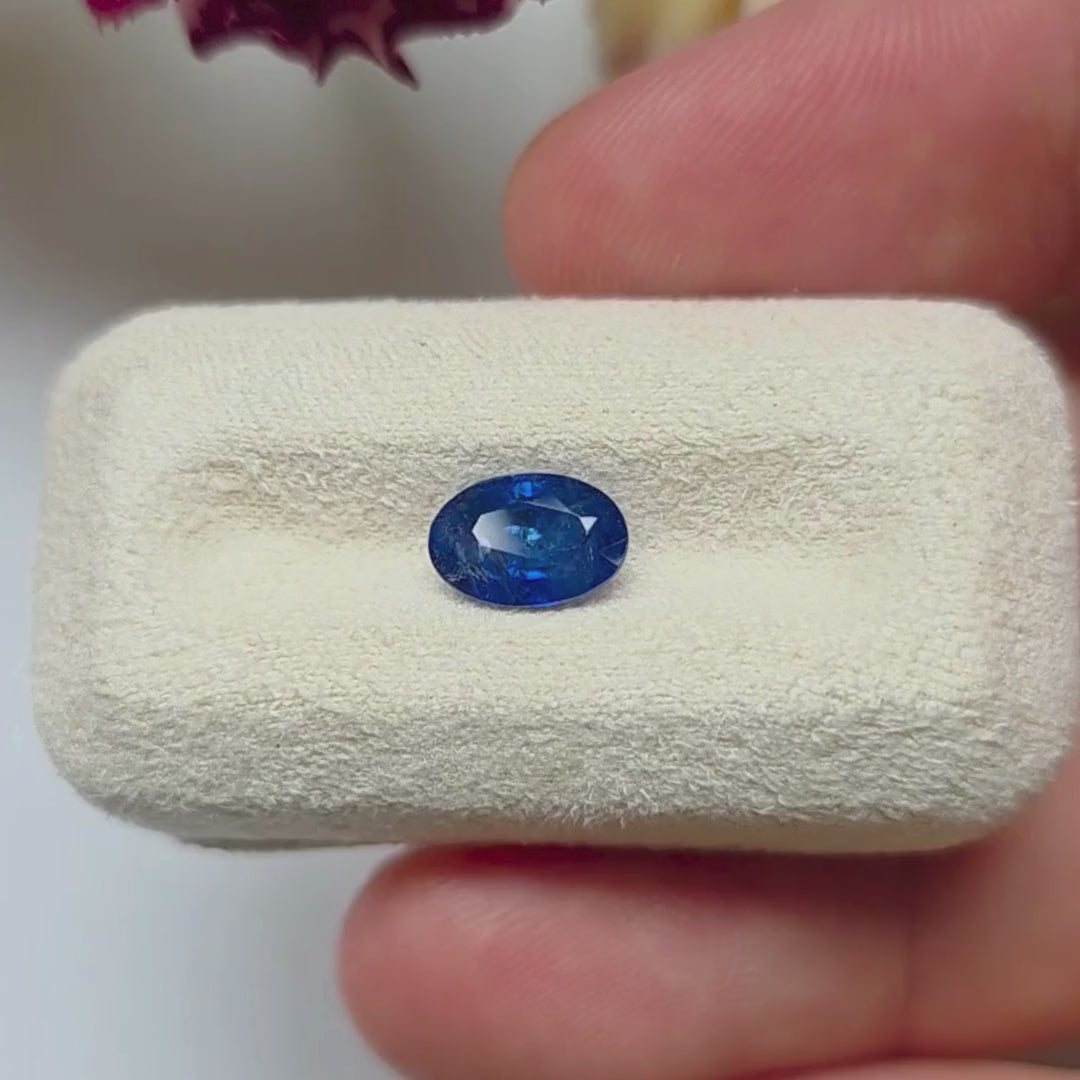 BS2602 1.22 Ct Natural Blue Sapphire, Oval, Sri Lanka